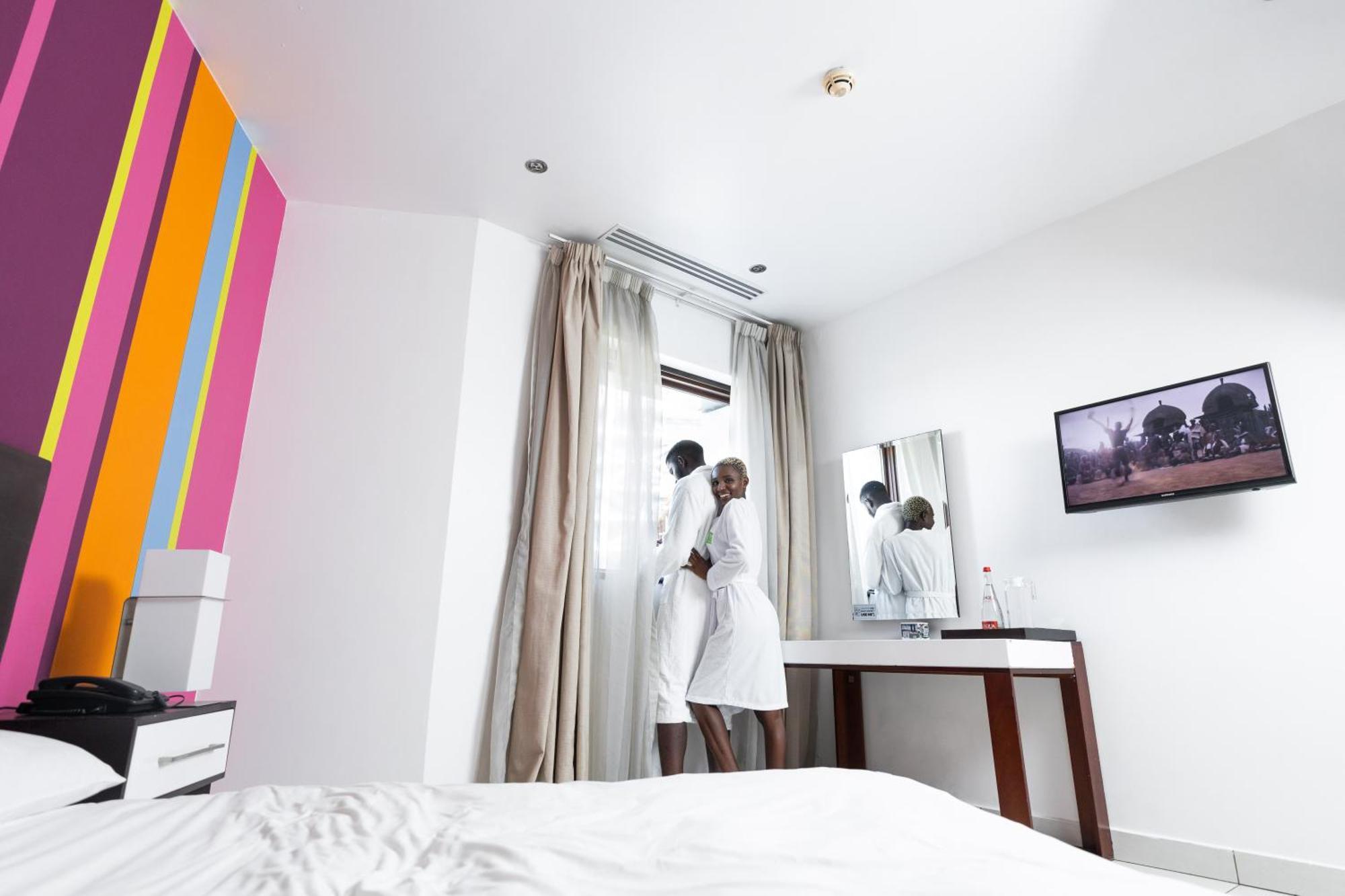 Ibis Styles Accra Airport Hotel Екстериор снимка