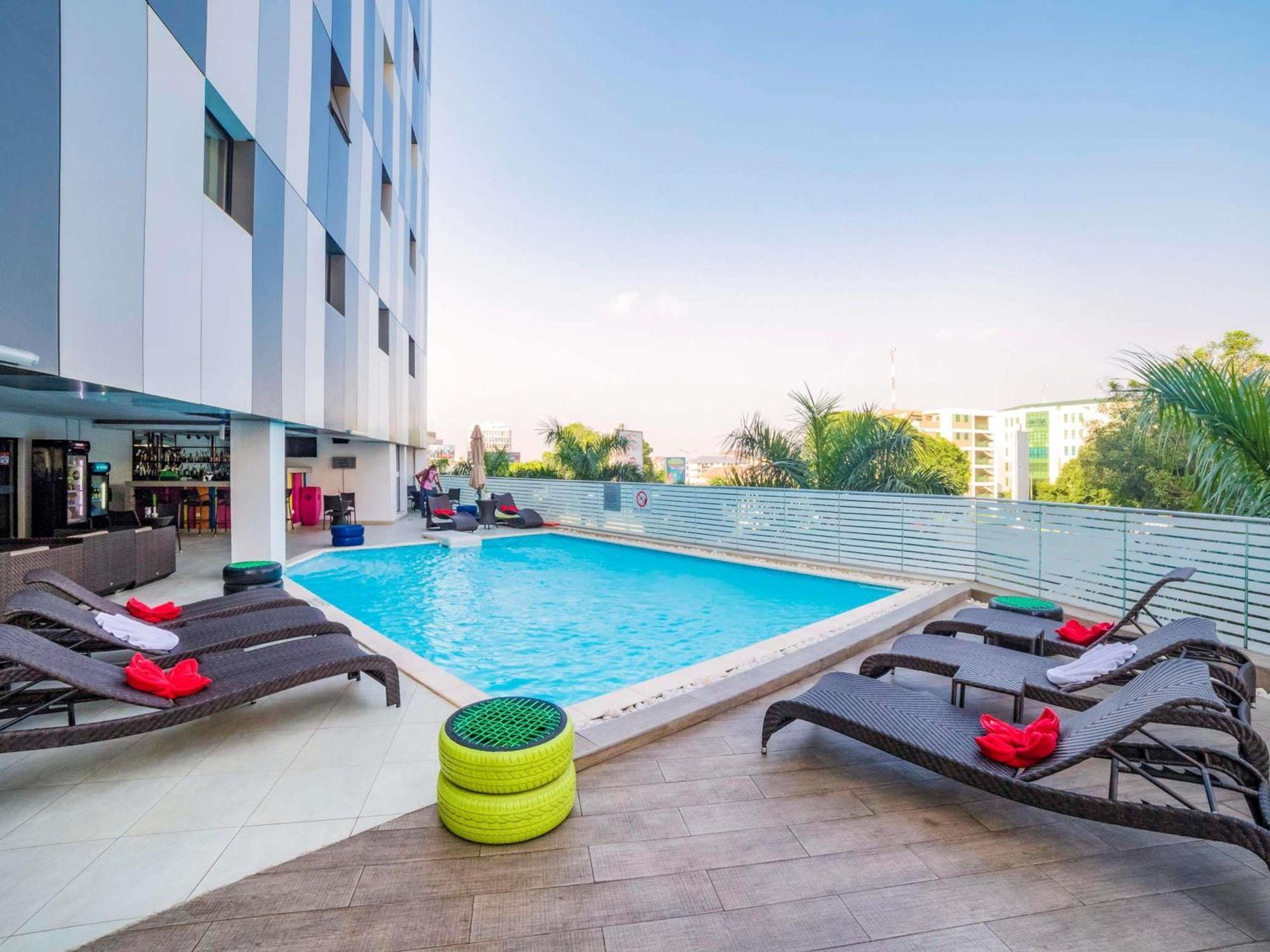 Ibis Styles Accra Airport Hotel Екстериор снимка